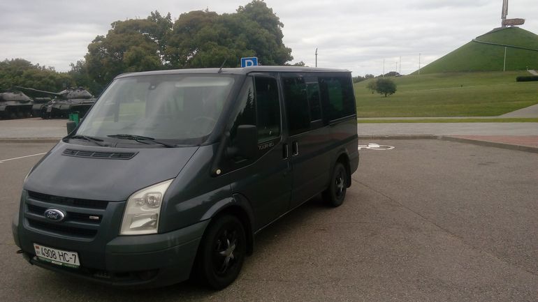 Прокат (аренда) микроавтобуса Ford Turneo Прокат (аренда) микроавтобуса Ford Turneo
