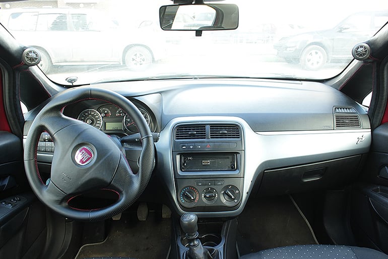 Прокат (аренда) Fiat Grande Punto Прокат (аренда) Fiat Grande Punto в Минске